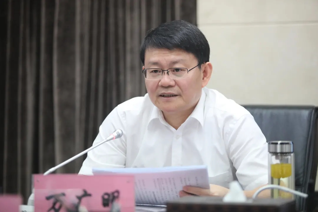 万广明在南昌城市MK(中国)集团调研